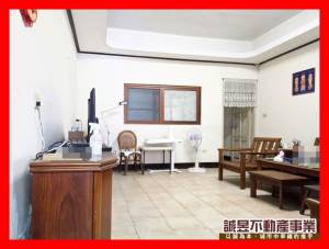 誠昱/近東門路優質透天